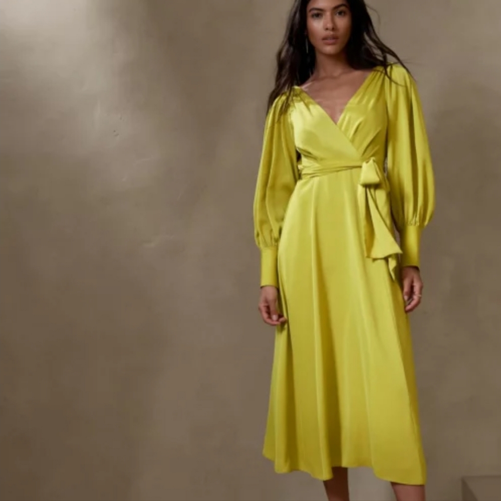 Banana Republic Celestial Blouson-Sleeve Maxi Dress